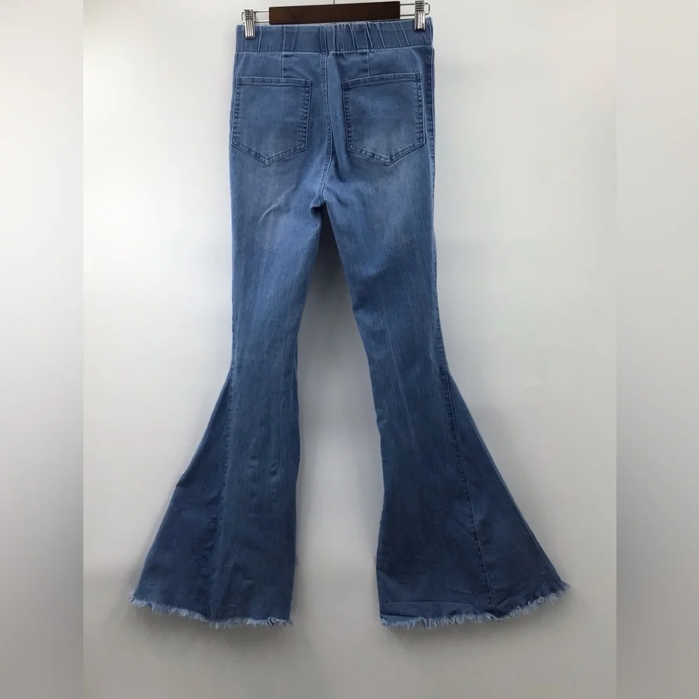 Newbury Kustom Pull-Up Denim Flare Jeans - Picture 3 of 16
